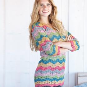 Мультицветной пуловер с узором зиг заг