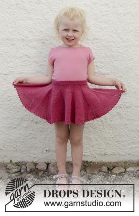 Вязать спицами платье девочке 2 года